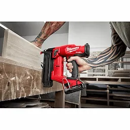 2746-21 - M18 FUEL™ 18 Gauge Brad Nailer