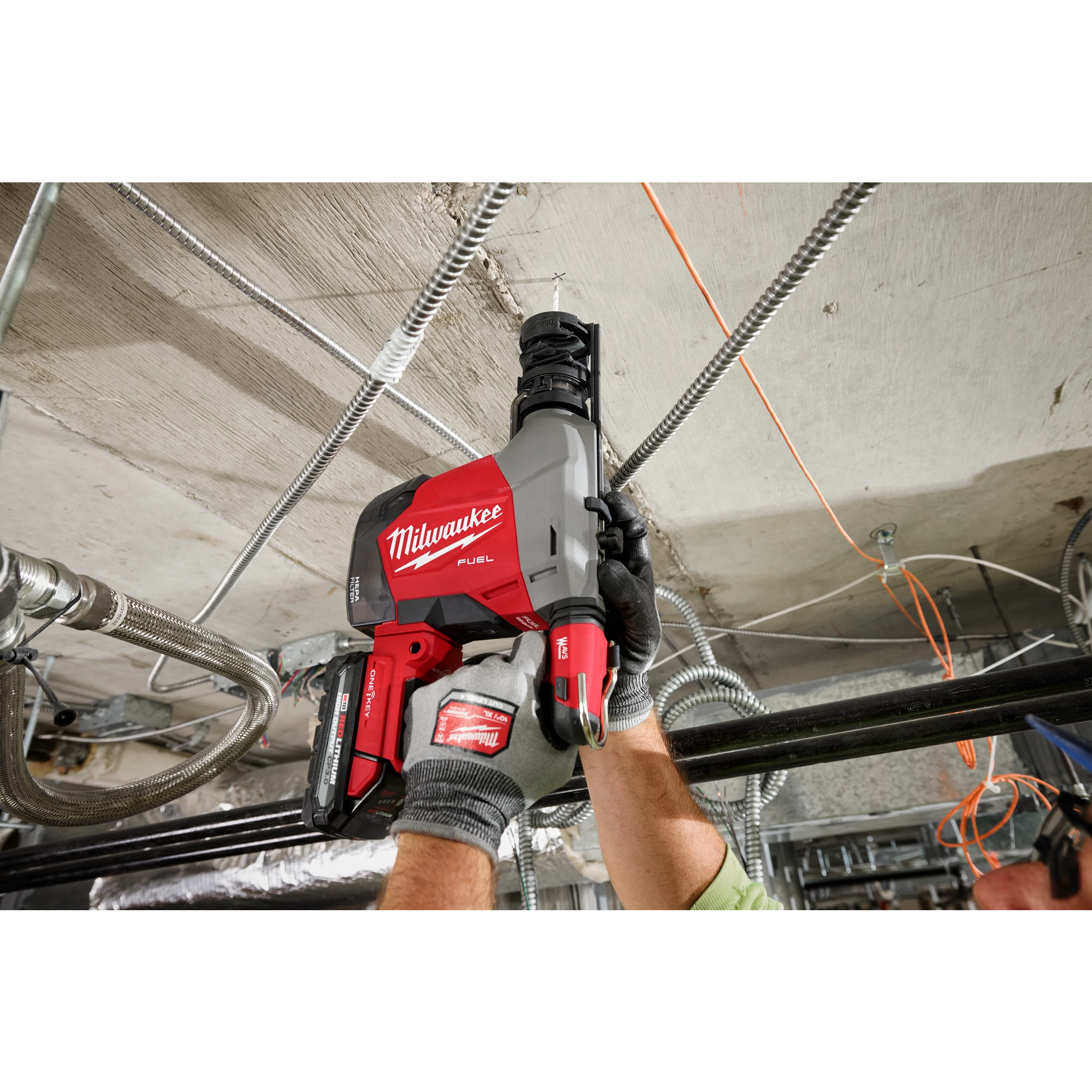 M18 FUEL™ Overhead Rotary Hammer with Integrated Dust Extraction