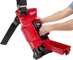 2120-20 - M18 Rocket Light