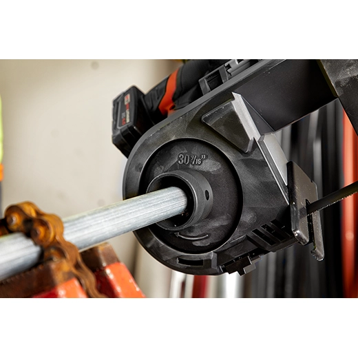 Compatible Bandsaw Blades: 48-39-0630 48-39-0631 48-39-0635 48-39-0636 48-39-0637 48-39-0639 - M12 FUEL™ Compact Band Saw