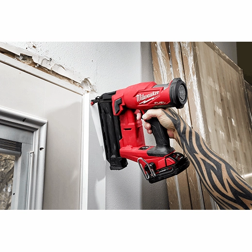 2746-21 - M18 FUEL™ 18 Gauge Brad Nailer
