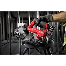 Compatible Bandsaw Blades: 48-39-0630 48-39-0631 48-39-0635 48-39-0636 48-39-0637 48-39-0639 - M12 FUEL™ Compact Band Saw