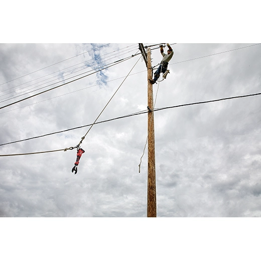 2978 - M18™ FORCE LOGIC™ 6T Linear Utility Crimper