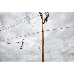 2978 - M18™ FORCE LOGIC™ 6T Linear Utility Crimper