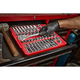 ½” Drive Ratchet and Socket Set