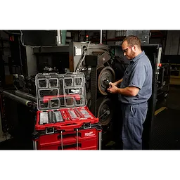 106pc 1/4" and 3/8" Metric & SAE Ratchet and Socket Set with PACKOUT™ Low-Profile Organizer