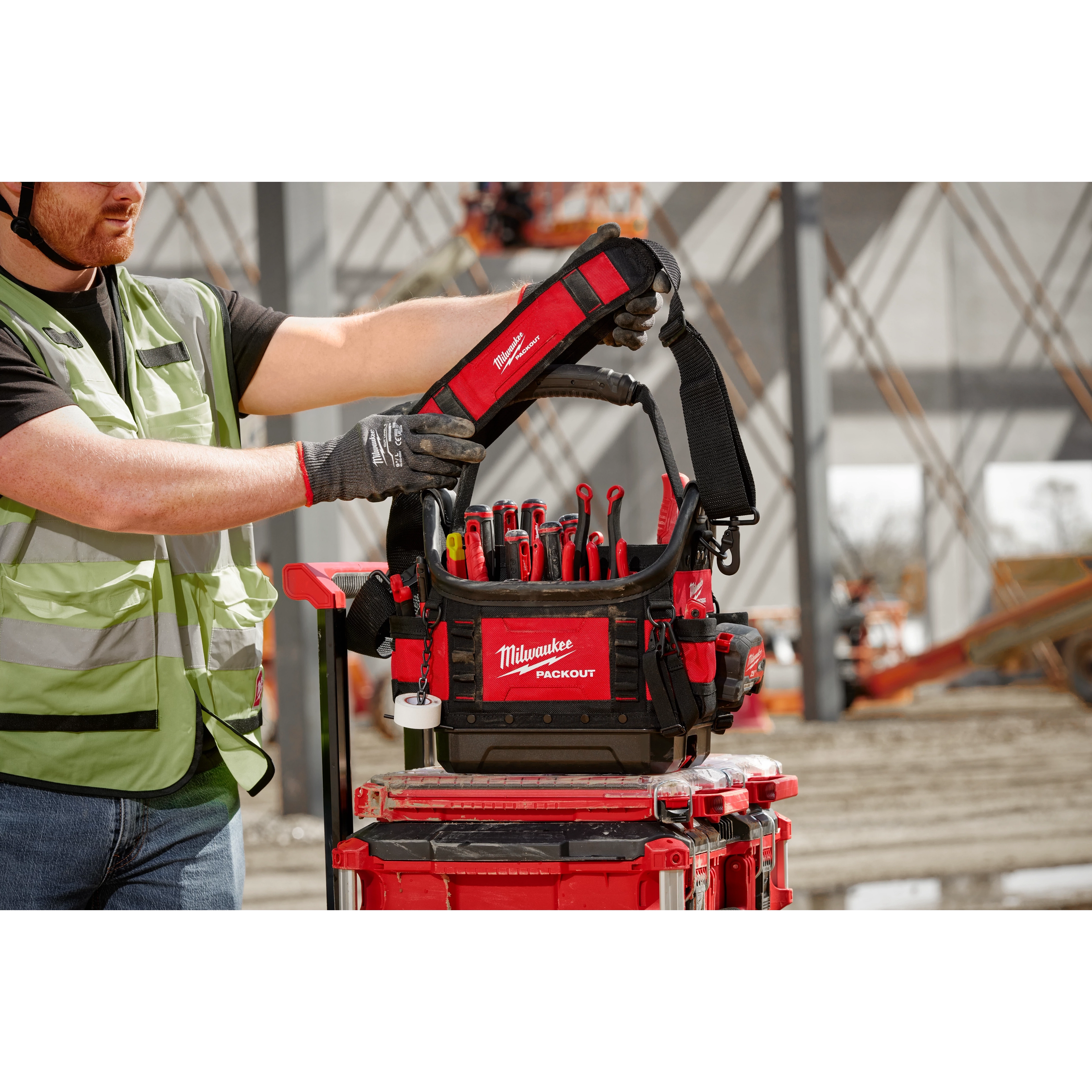 PACKOUT™ 10" Structured Tote